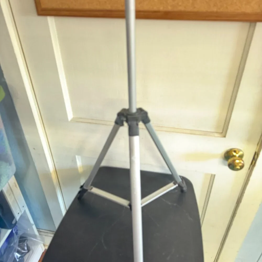 Samsonite aluminum small tripod